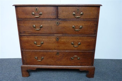 Chestnut Chest of Drawers