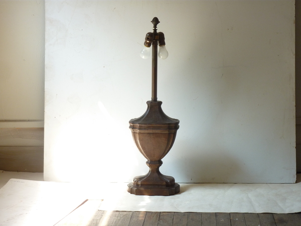 Neo Classical Wooden Urn Lamp