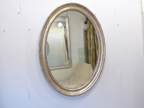 Antique Silverleaf Oval Mirror