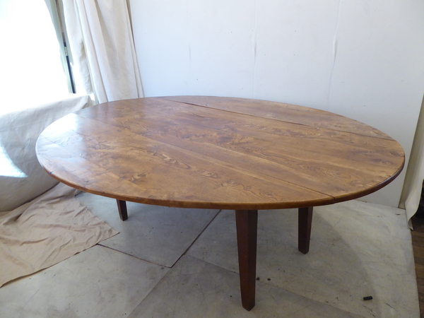 19th C Oval Elmwood Dining Table