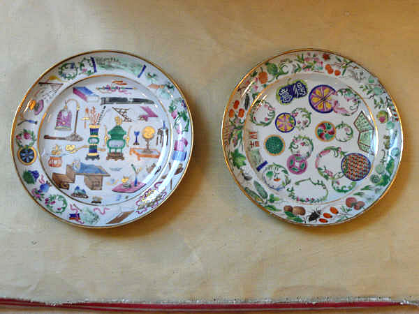 Pair Chinese Export Plates