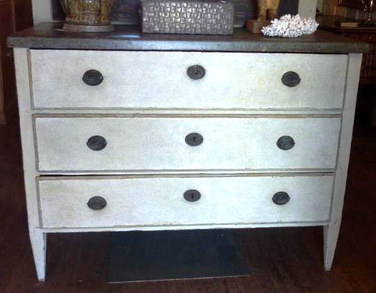 Swedish Chest of Drawers