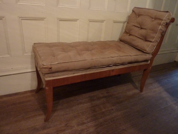 Biedermeier Bench