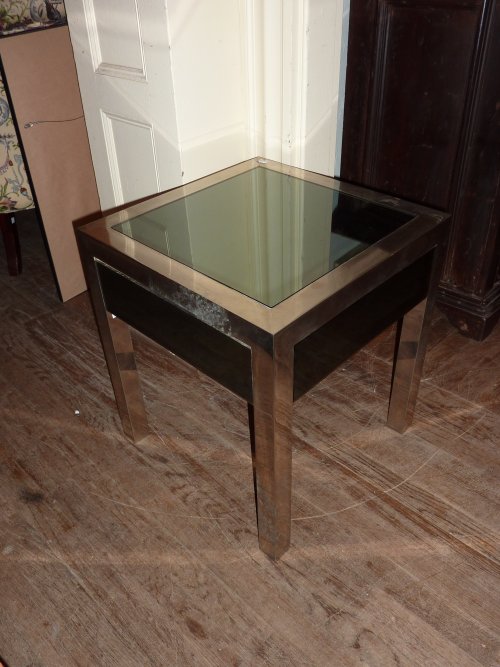 Mirrored Table