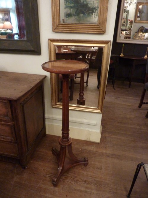 Regency Pedestal