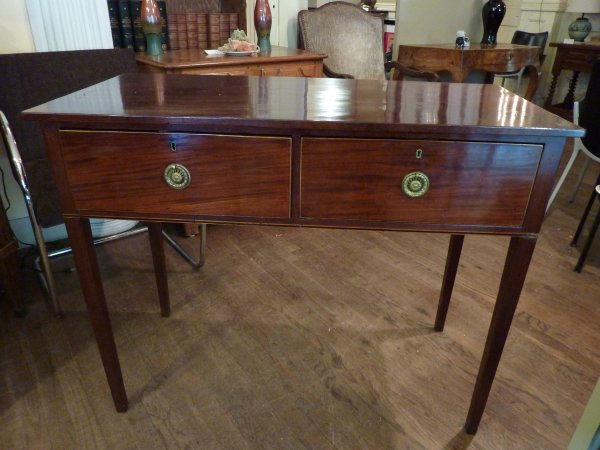 Georgian Console