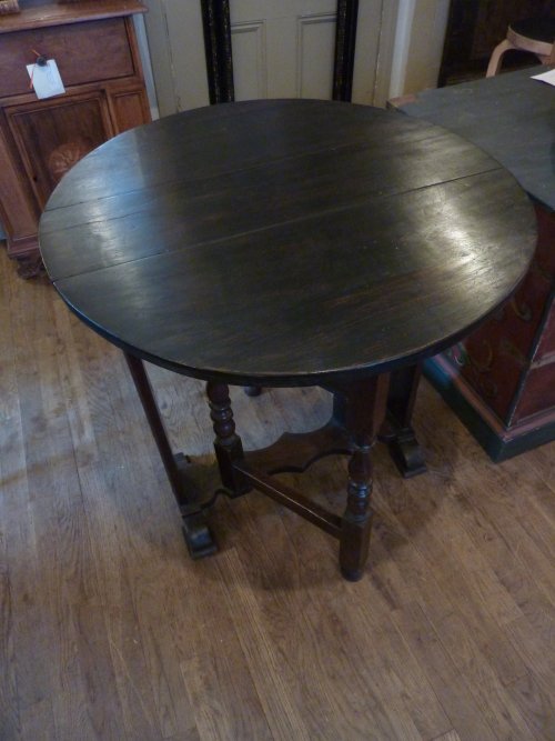 English Oak Drop Leaf Table