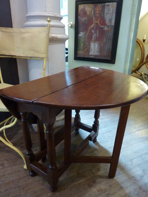 Antique English Small Dropleaf Table