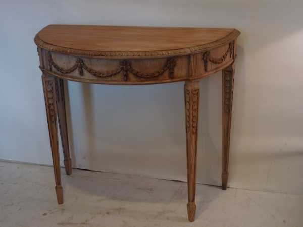 Pine Demi lune