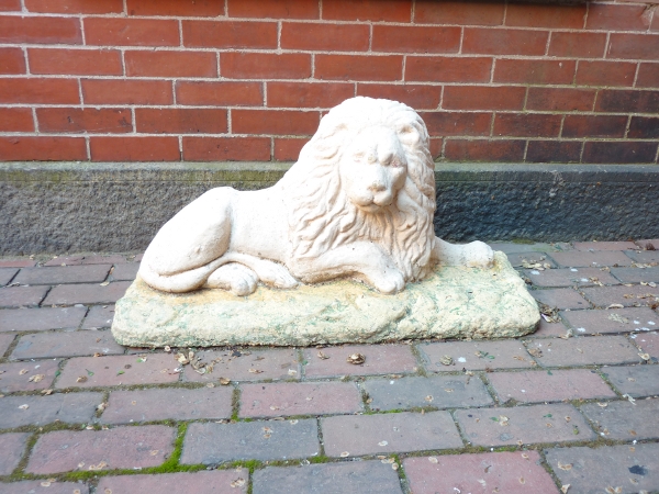Lion Sculpture