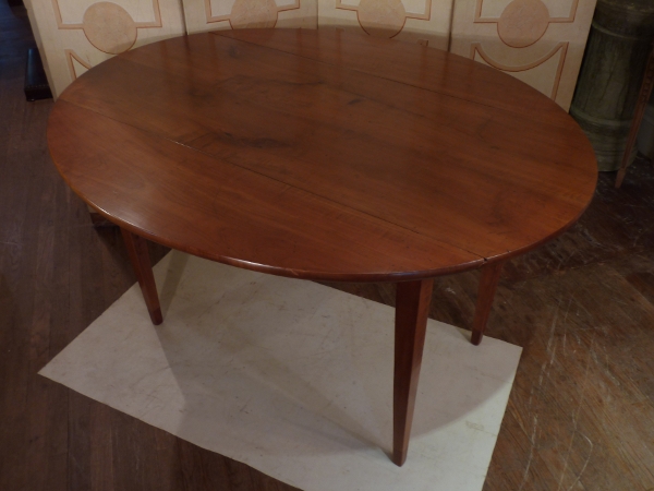 French Fruitwood Breakfast Table