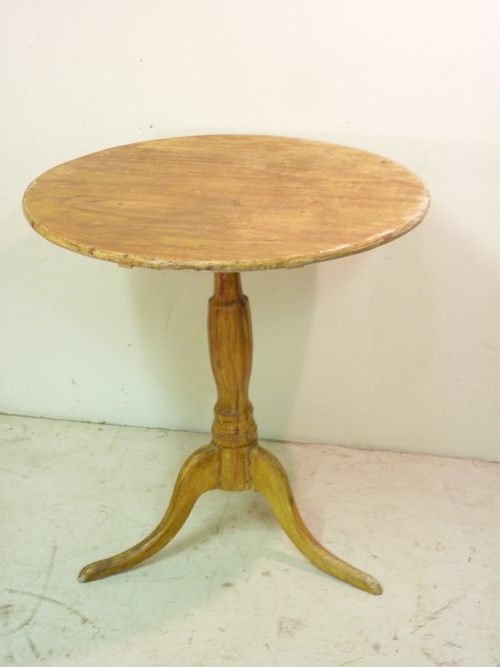 Round Faux Grain Painted Table