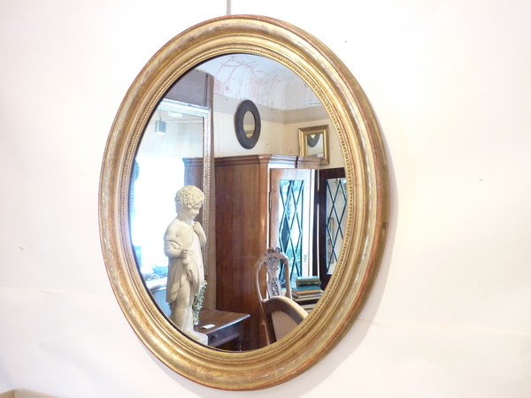 French Generous Oval Giltwood Mirror