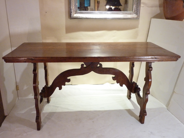 18th Century Italian Walnut Desk