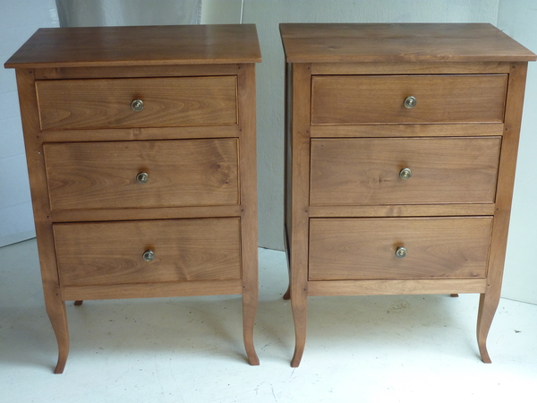 Pair Comodini