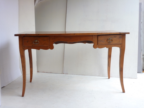 French Cherry Bureau Plat