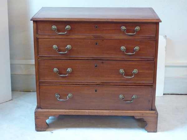 18th Century Bachelors Chest