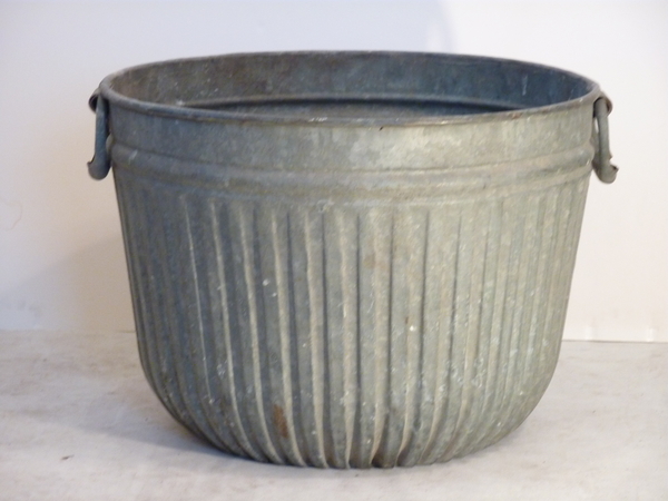 Zinc Container