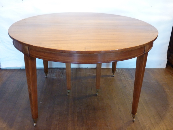 19th Century Mahogany Dining Table