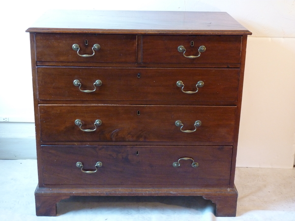 Georgian Mahogany Chest Drawers