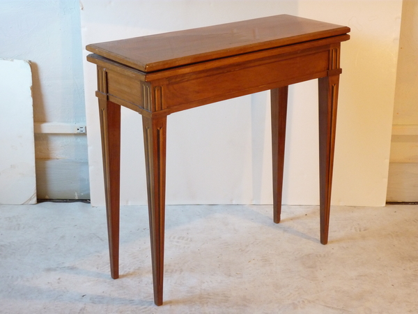Italian Console