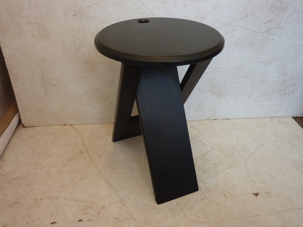 Modern Collapsible Stool Table