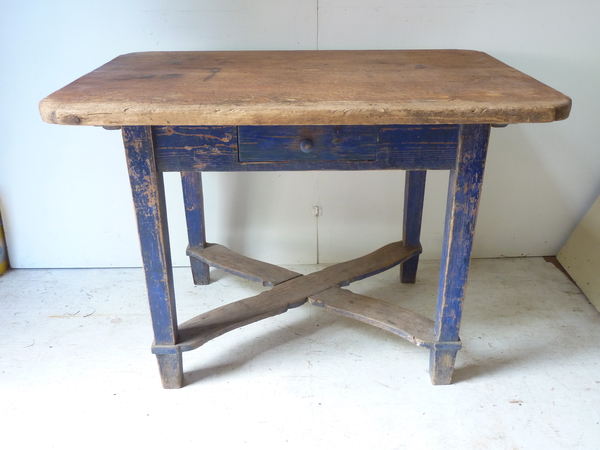Swedish Country Table