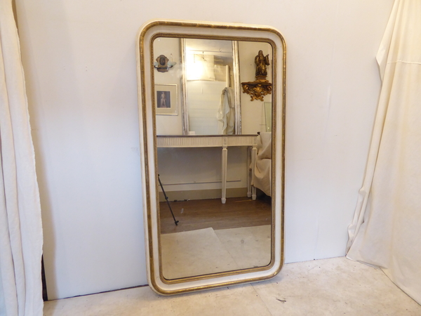 Louis Philippe Curved Corner Mirror