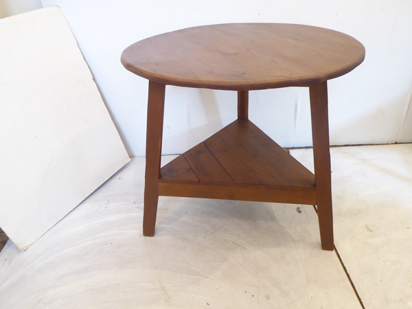 Stained Pine Cricket Table