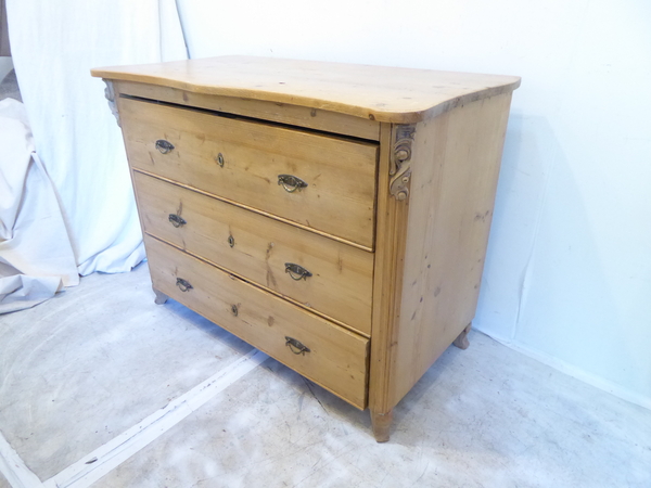 Scandinavian Pine Chest Drawers