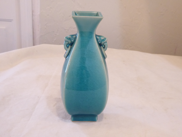 Chinese Turquoise Ceramic Vase