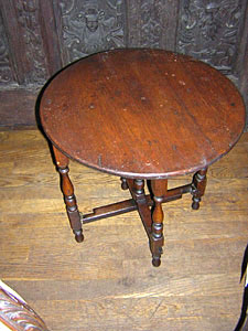 19th century French round oak table