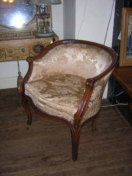 Beechwood Bergere
