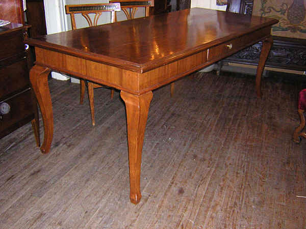 19th Century Italian Cherry Dining Table