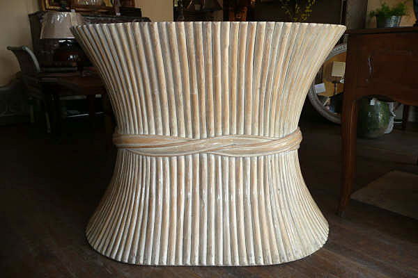 Bundled Reeds Table