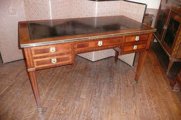 Louis XVI Leather Top Desk