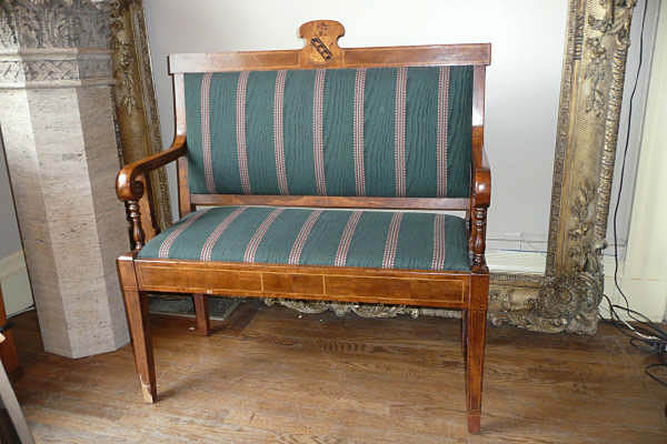 Hall Settee