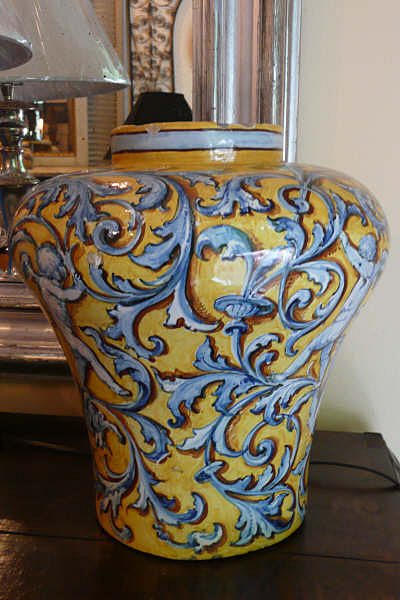 19th Century Italian Majolica Vase